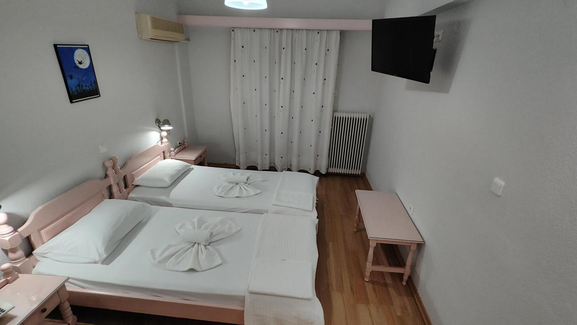 Kapolos Spa Hotel Loutra Edipsou  Oda fotoğraf